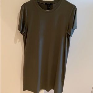 Green t shirt dress